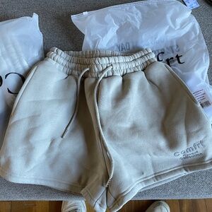 Comfrt Women’s Shorts